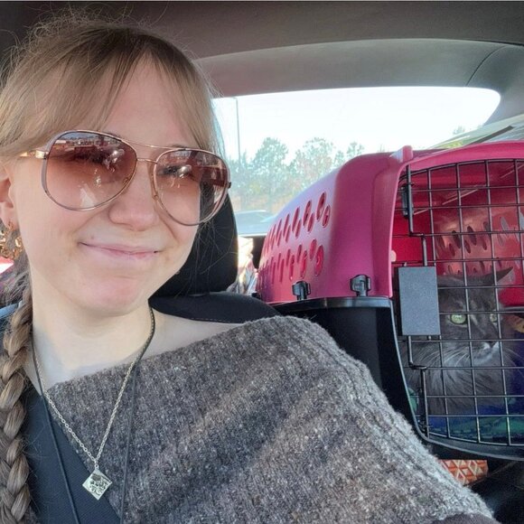 Meet your Posher, Haley - Picture 13 of 13